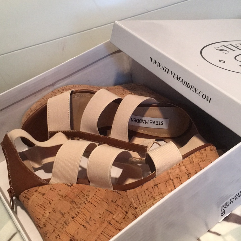 Steve Madden Wedges New in Box